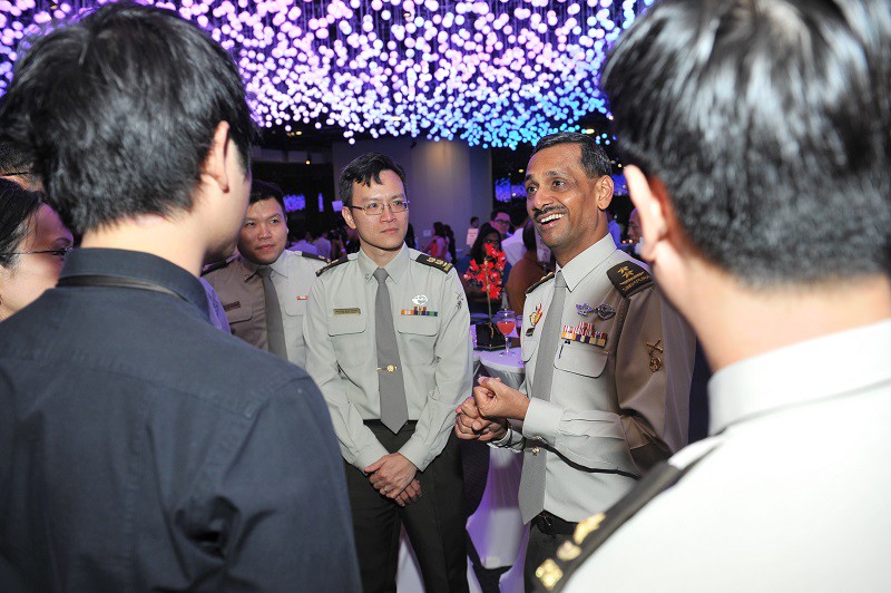 photo1